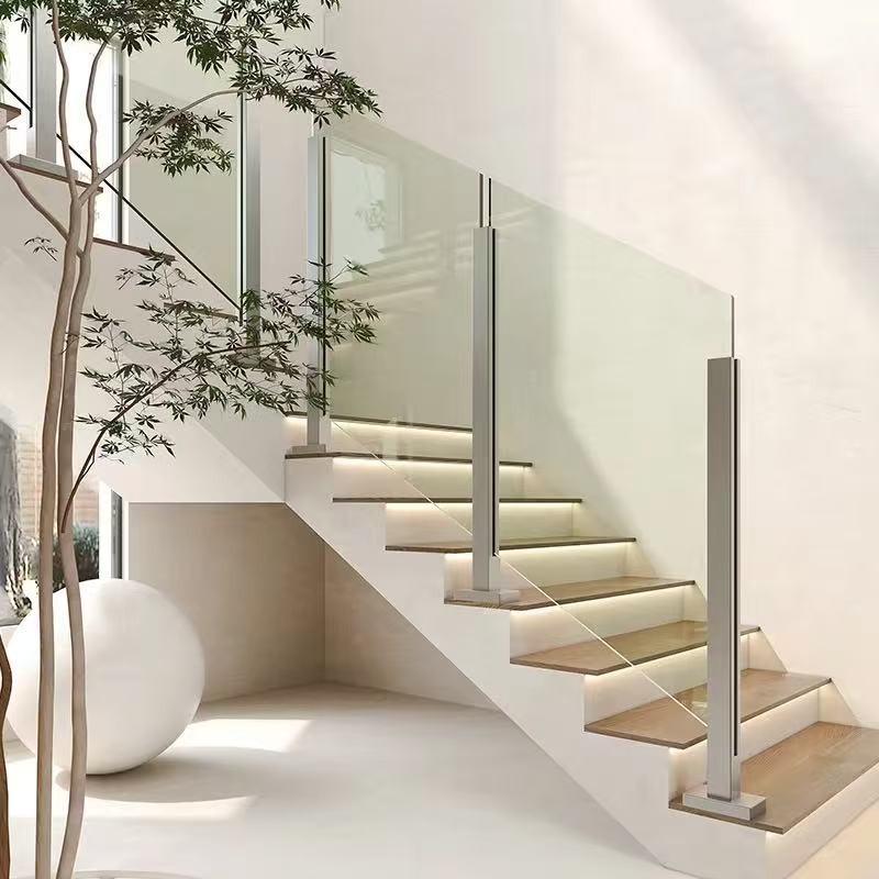 HDSAFE Outdoor Fence LED Light Railing System 1.2 KN/m Horizontal Thrust U Channel