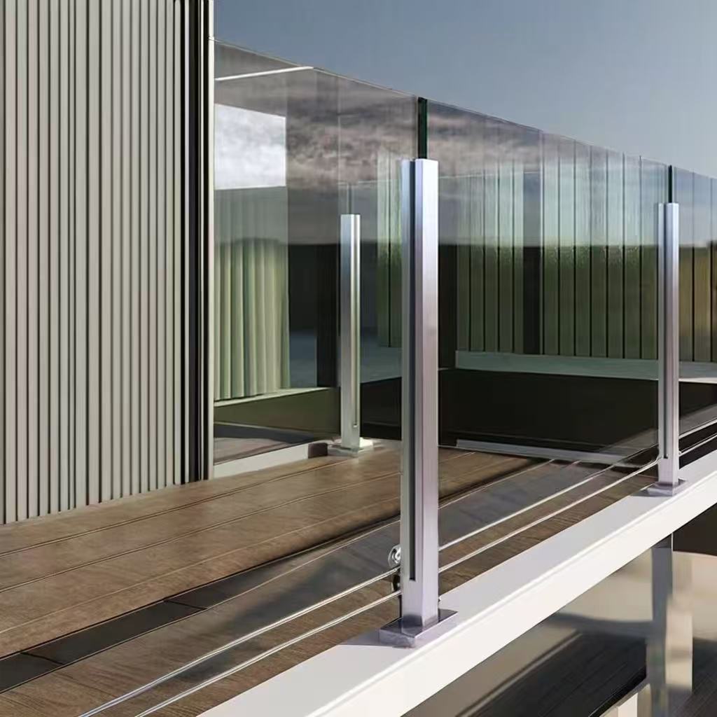 HDSAFE Outdoor Fence LED Light Railing System 1.2 KN/m Horizontal Thrust U Channel